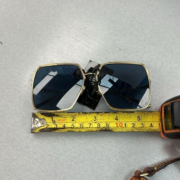 Cristian Dior shades 🤩 - Picture 9 of 9